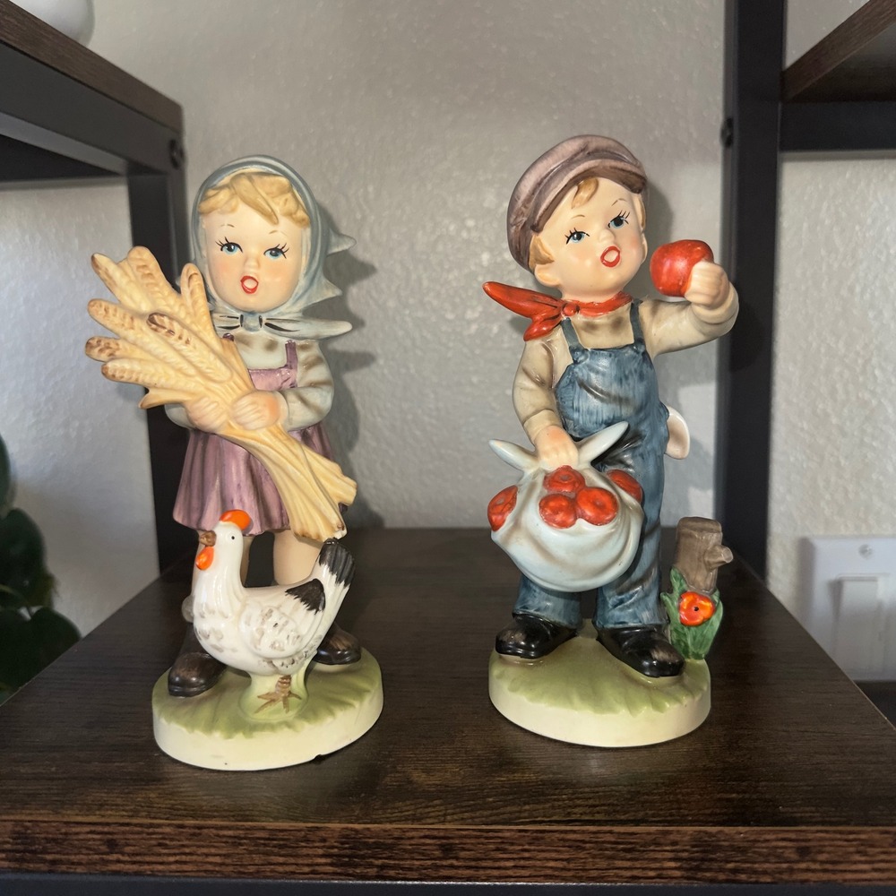Vintage Boy Girl Farmer Figurines Wheat Chicken‎ Apples Farmhouse Collectible